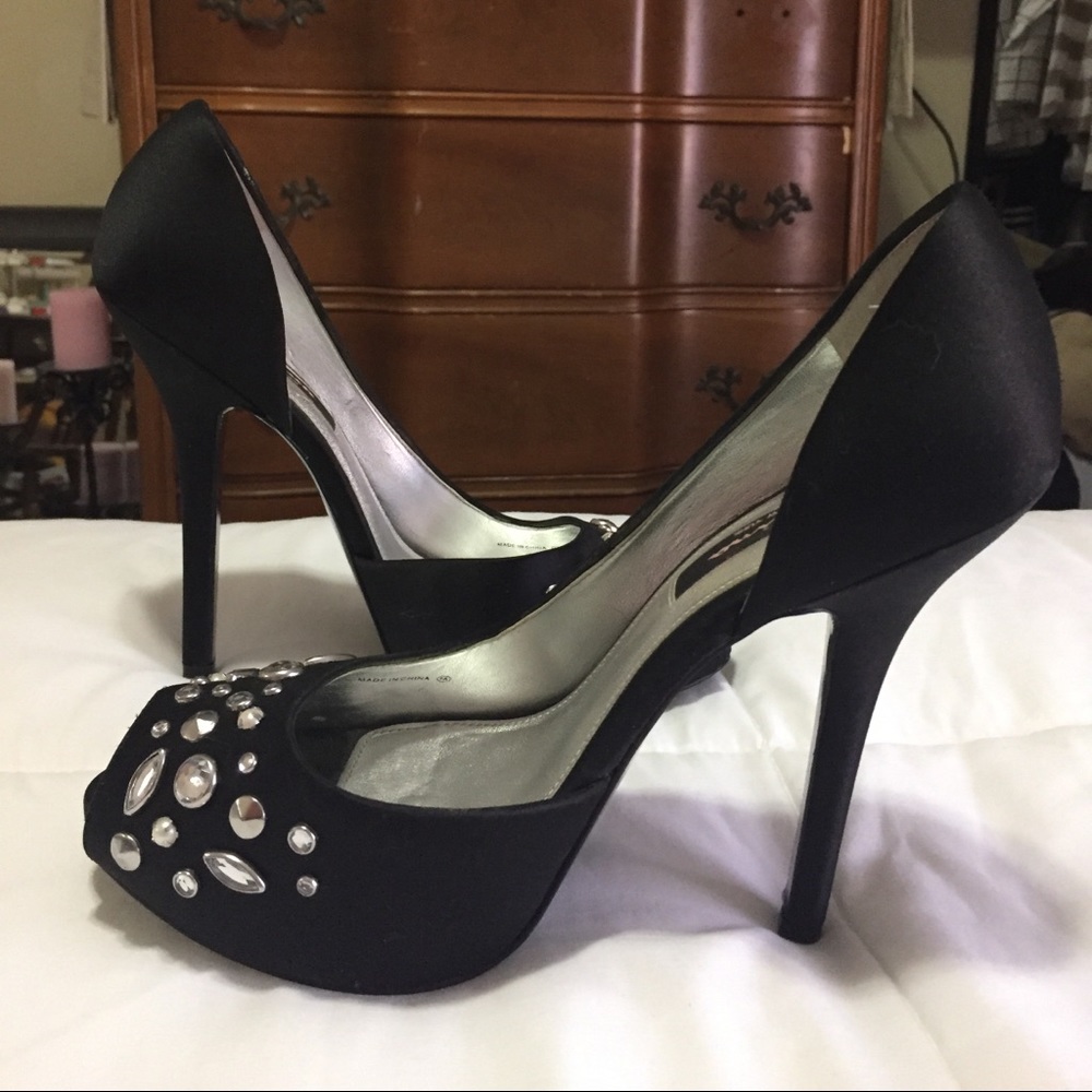 Gorgeous Nina New York Sparkle The Town Heels.